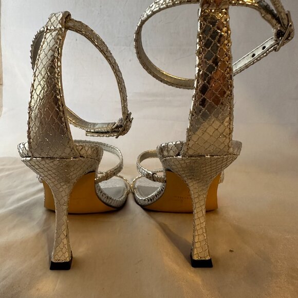 Marc Fisher LTD  Dalida  Embossed Sandal, Silver Leather  Women Size 6 M   NEW - Picture 4 of 6